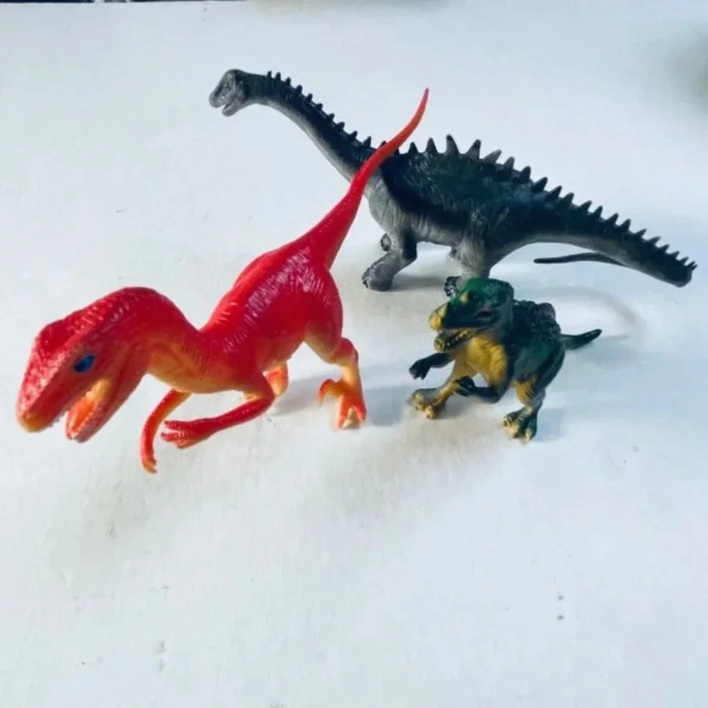 Dinosaur Action Figure Toy Lot of 3 Bright‎ Color Multi Sizes Kids